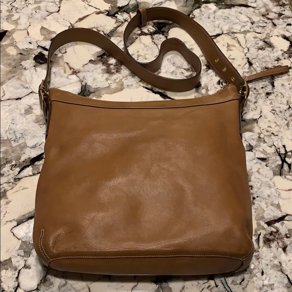 Coach Handbags - Coach light brown leather crossbody vintage